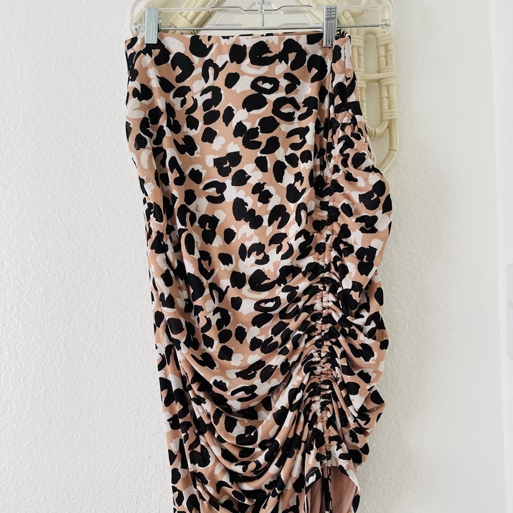 Calvin Klein Leopard Rushed Skirt